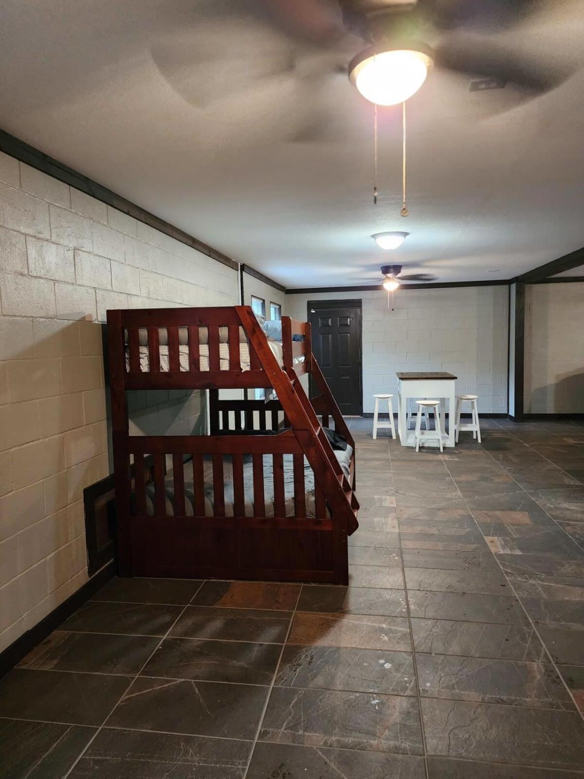 Cozy Pigeon Forge Home W Hot Tub Near River Luaran gambar
